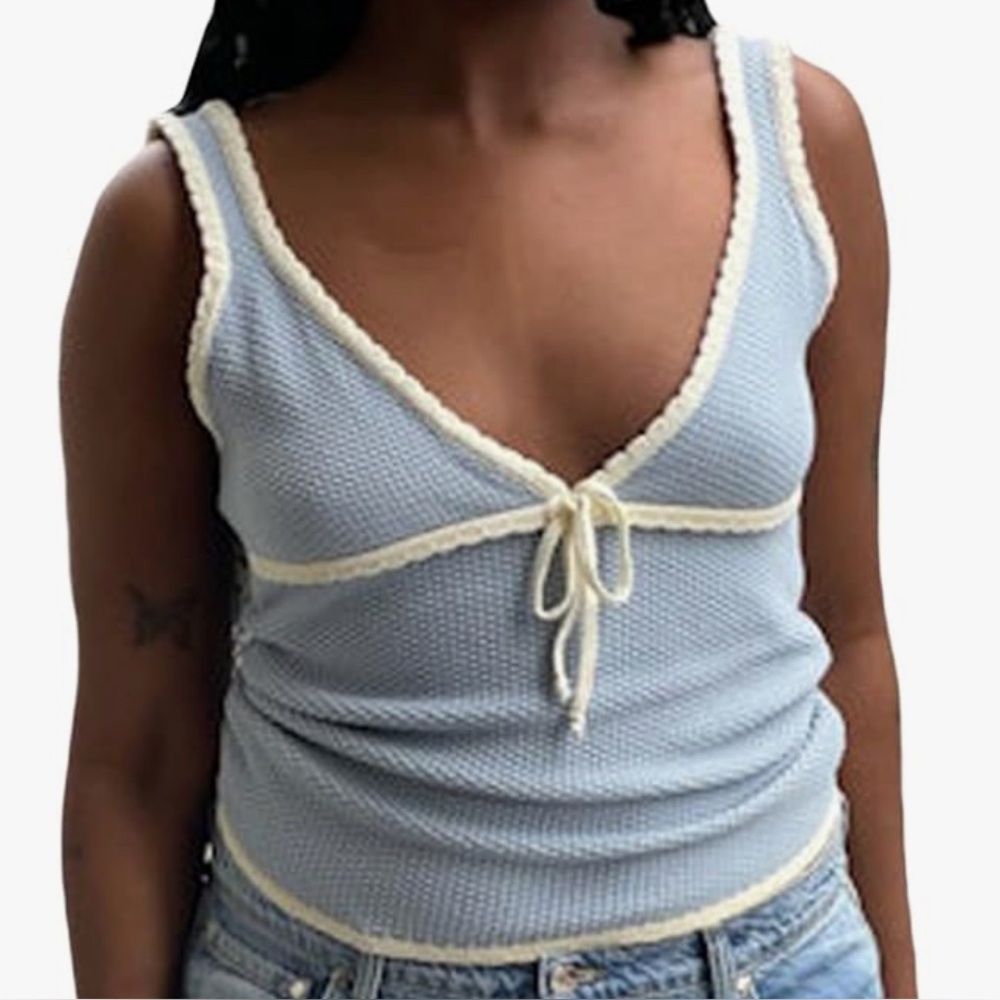 Women's Blue and Cream Knit Top